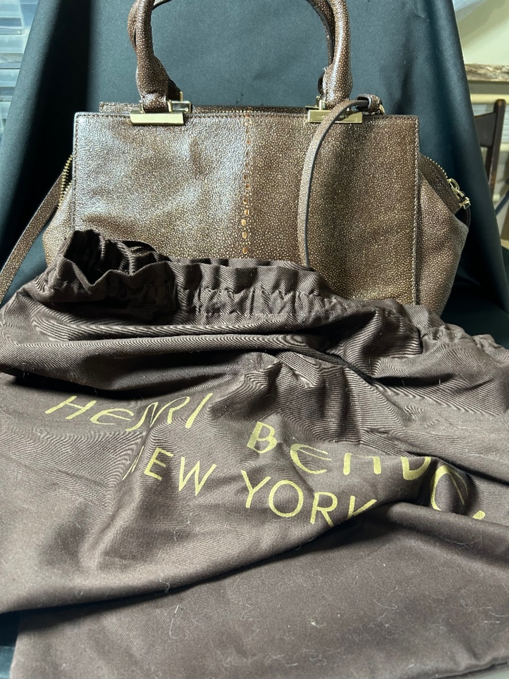 Rare Henri Bendel Limited Edition Carlyle Satchel Brown Caviar Leather Stingray